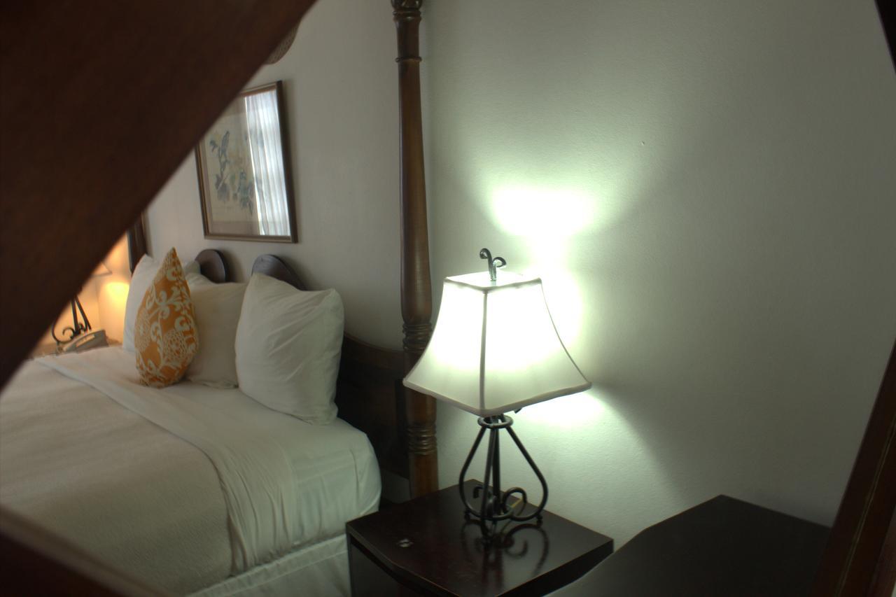 Yard Beach House Negril Esterno foto