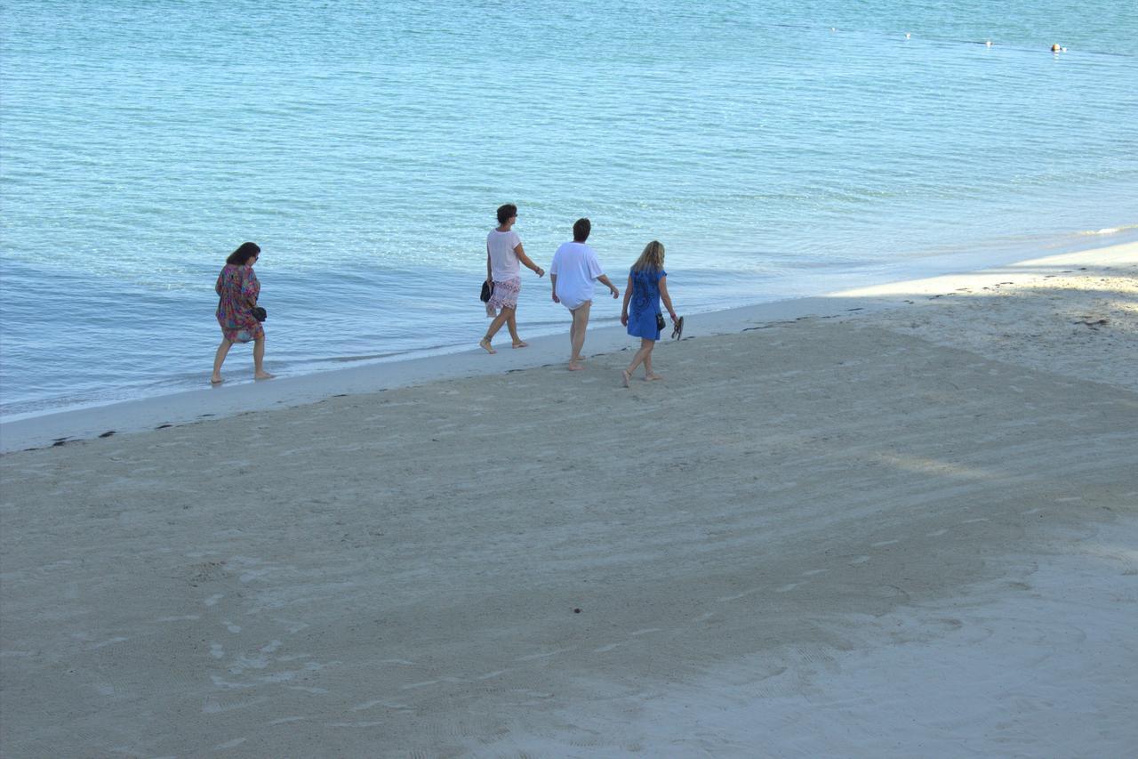 Yard Beach House Negril Esterno foto