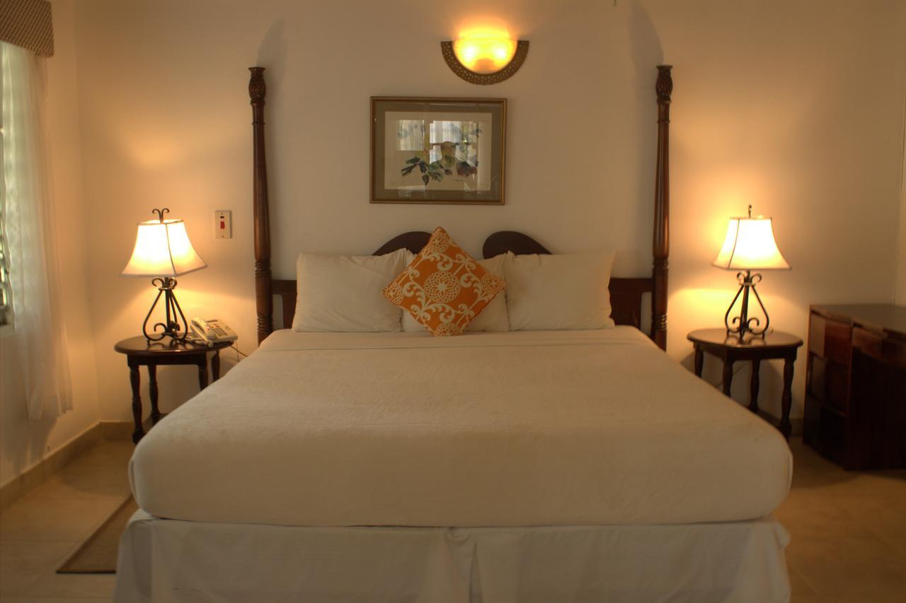 Yard Beach House Negril Esterno foto